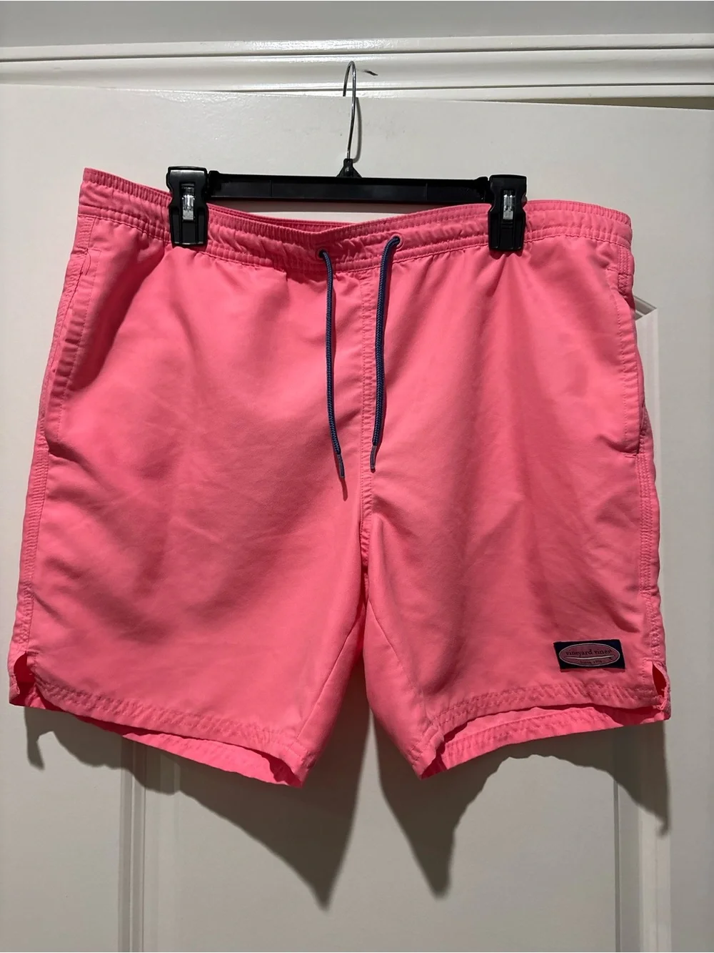 Vineyard Vines Men’s Pink Swim Trunks Board Shorts Size S/P
